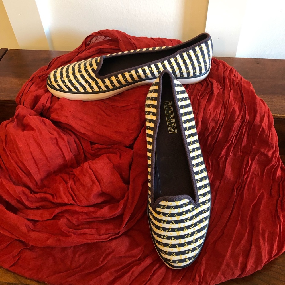 Sperry Topsider striped nautical loafers size 7.5
